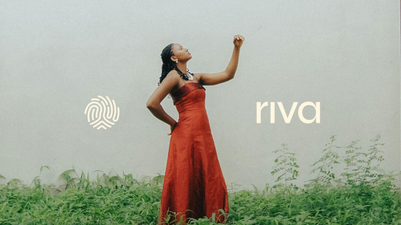 Riva lady in red