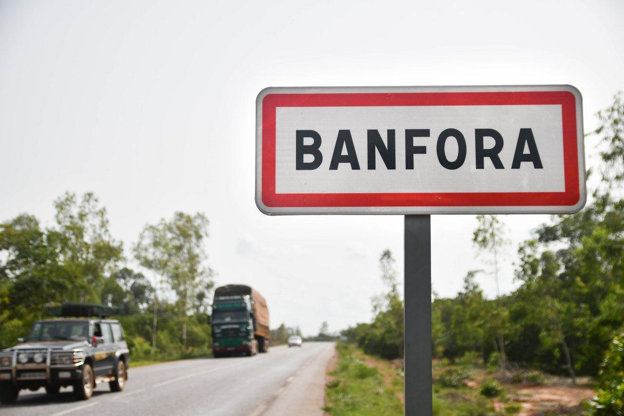 Roadside signpost when entering Banfora commune, Burkina Faso 